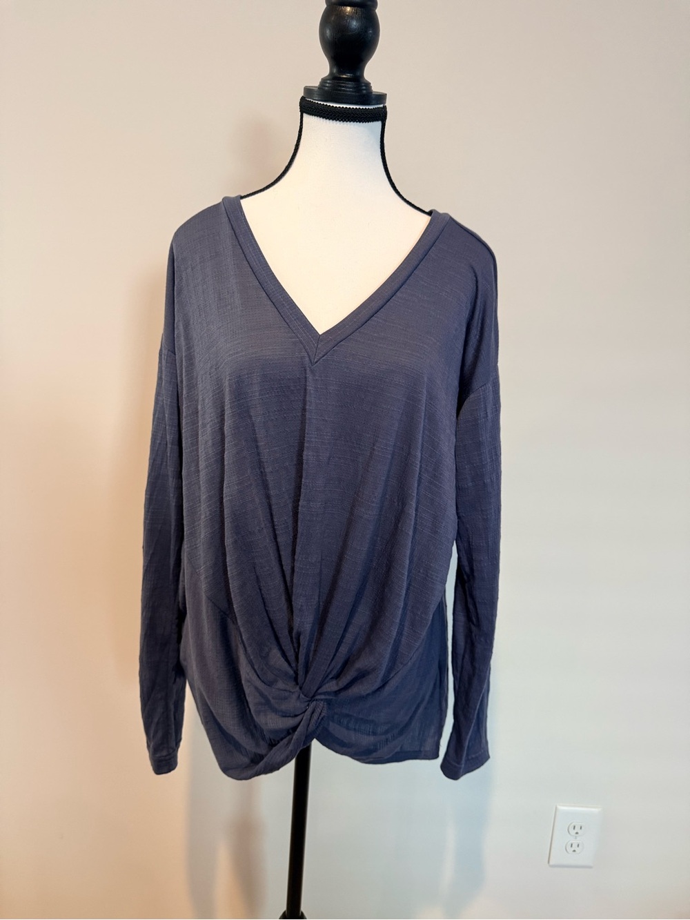Kuhl Twist-Front Long Sleeve V-Neck Top - Navy Blue